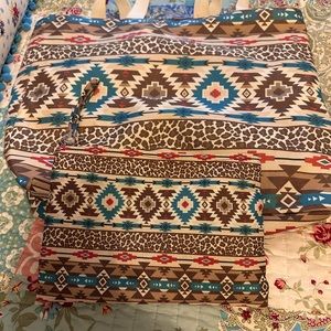 Large tote with matching makeup bag